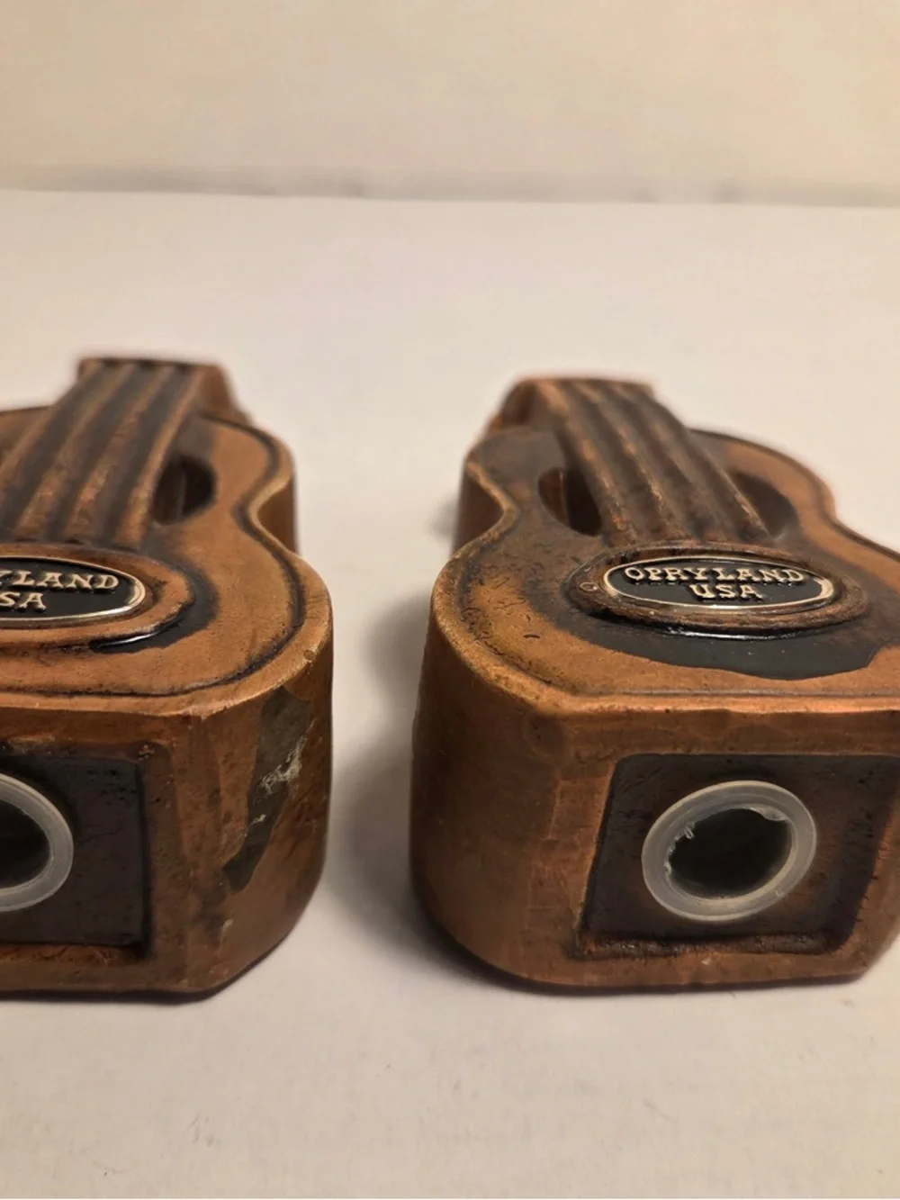 Opryland USA Guitar Salt And Pepper Shakers Nashville Tennessee Vintage